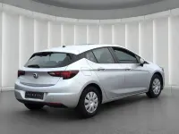 Gebraucht Opel Astra Business Edition 110 PS (80 kW) 2020 Silber metallic[silber] Limousine
