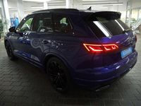 Gebraucht VW Touareg R 462 PS (339 kW) 2022 Lapiz blue metallic SUV