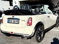 Gebraucht Mini Cooper Cabriolet 116 PS (85 kW) 2008 Weiß Cabrio