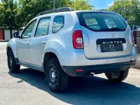 Gebraucht Dacia Duster Lauréate 105 PS (77 kW) 2010 Grau SUV