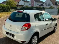 Gebraucht Renault Clio 75 PS (55 kW) 2013 Weiß