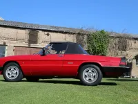 Gebraucht Alfa Romeo Spider 126 PS (92 kW) 1987 Rot Cabrio