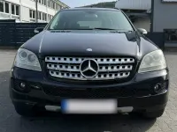 Gebraucht Mercedes ML280 190 PS (139 kW) 2008 Schwarz SUV