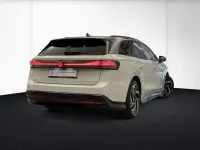 Gebraucht VW ID.7 Pro 210 kW (286 PS) 2024 Weiß Kombi