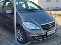 Gebraucht Mercedes A180 Edition 116 PS (85 kW) 2010 Grau Limousine