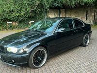 Gebraucht BMW 320 170 PS (125 kW) 2001 Schwarz Coupé