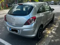 Usado Opel Corsa 80 HP (58 kW) 2008 Prateado Citadino