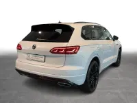 Gebraucht VW Touareg R 462 PS (339 kW) 2022 Weiß SUV