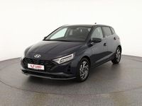Neu Hyundai i20 79 PS (58 kW) 2025 Grau Limousine