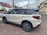 Neu Suzuki Vitara Comfort 110 PS (80 kW) 2026 Braun SUV