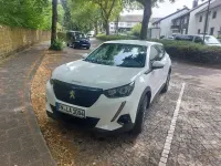 Gebraucht Peugeot 2008 Active 102 PS (75 kW) 2020 Weiß SUV