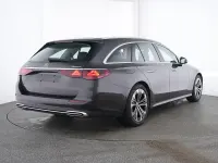 Gebraucht Mercedes E220 197 PS (144 kW) 2025 Grau Limousine
