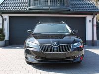 Gebraucht Skoda Superb Style 150 PS (110 kW) 2015 Schwarz Kombi