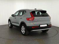Neu Volvo XC40 163 PS (119 kW) 2025 Grau SUV