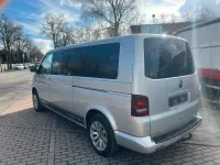 Używany VW Caravelle 174 KM (127 kW) 2009 Srebrny Van