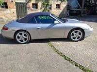 Gebraucht Porsche 996 300 PS (220 kW) 1999 Silber Cabrio