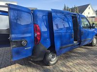 Second-hand Opel Combo 90 CP (66 kW) 2016 Albastru Monovolum