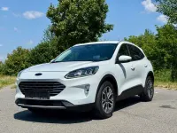 Gebraucht Ford Kuga Titanium 150 PS (110 kW) 2022 Weiß SUV