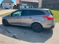 Gebraucht Ford Focus 125 PS (91 kW) 2014 Braun Kombi