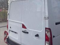 Gebraucht Renault Master 170 PS (125 kW) 2019 Weiß Van / Kleinbus