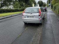 Gebraucht Nissan Almera Tino Acenta 116 PS (85 kW) 2006 Silber Van / Kleinbus