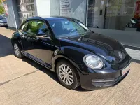 Usata VW Beetle 105 CV (77 kW) 2016 Nero Utilitaria