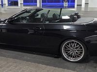 Gebraucht BMW 335 Cabriolet 306 PS (225 kW) 2007 Schwarz Cabrio
