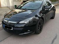 Gebraucht Opel Astra GTC 136 PS (100 kW) 2014 Schwarz Limousine