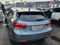 Gebraucht Hyundai i40 Edition 165 PS (121 kW) 2018 Silber Kombi