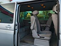 Usado VW Multivan 150 HP (110 kW) 2016 Prateado Monovolume