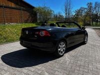 Second-hand VW Eos Edition 122 CP (89 kW) 2009 Negru Cabrio