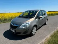Gebraucht Opel Meriva 101 PS (74 kW) 2010 Beige Van / Kleinbus