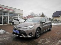 Gebraucht Toyota Avensis Team 147 PS (108 kW) 2018 Grau Kombi