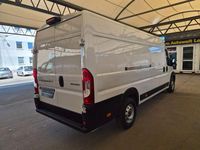 Gebraucht Peugeot Boxer 140 PS (102 kW) 2024 Weiß Van