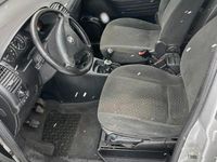 Gebraucht Opel Zafira 125 PS (91 kW) 2003 Silber Van / Kleinbus