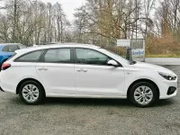 Gebraucht Hyundai i30 Pure 110 PS (80 kW) 2021 Weiß Kombi