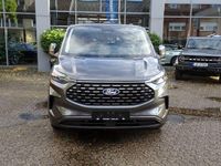 Gebraucht Ford Tourneo Titanium 170 PS (125 kW) 2025 Magneticgrau (metallic) Van / Kleinbus