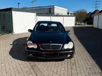 Gebraucht Mercedes C200 163 PS (119 kW) 2004 Schwarz Limousine