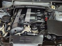 Gebraucht BMW 320 Sport Line 170 PS (125 kW) 2003 Grau Limousine