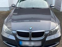 Gebraucht BMW 320 177 PS (130 kW) 2008 Grau Kombi
