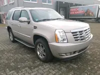 Gebraucht Cadillac Escalade 409 PS (300 kW) 2010 Grau SUV