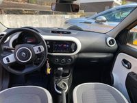 Gebraucht Renault Twingo Intens 73 PS (53 kW) 2019 Gelb Kleinwagen