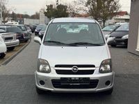 Gebraucht Opel Agila Basis 69 PS (50 kW) 2004 Silber Van / Kleinbus