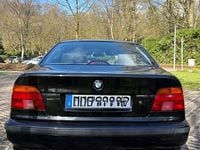 Gebraucht BMW 523 170 PS (125 kW) 1997 Schwarz Limousine