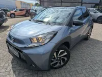 Gebraucht Toyota Aygo X 72 PS (52 kW) 2025 Grau SUV