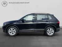 Gebraucht VW Tiguan Life 190 PS (139 kW) 2023 Deep black perleffekt SUV