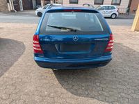 Gebraucht Mercedes C180 140 PS (102 kW) 2005 Blau Kombi