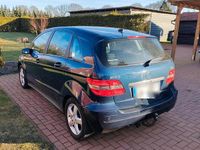 Gebraucht Mercedes B180 109 PS (80 kW) 2007 Blau Van / Kleinbus