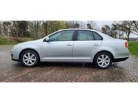 gebraucht VW Jetta 1.6 AHK INSPEKTION&TÜV NEU