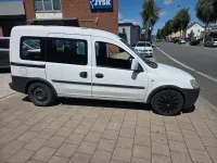 Gebraucht Opel Combo Basis 94 PS (69 kW) 2007 Weiß Van / Kleinbus